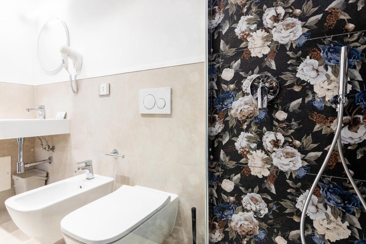 Magnini Rooms カリアリ エクステリア 写真