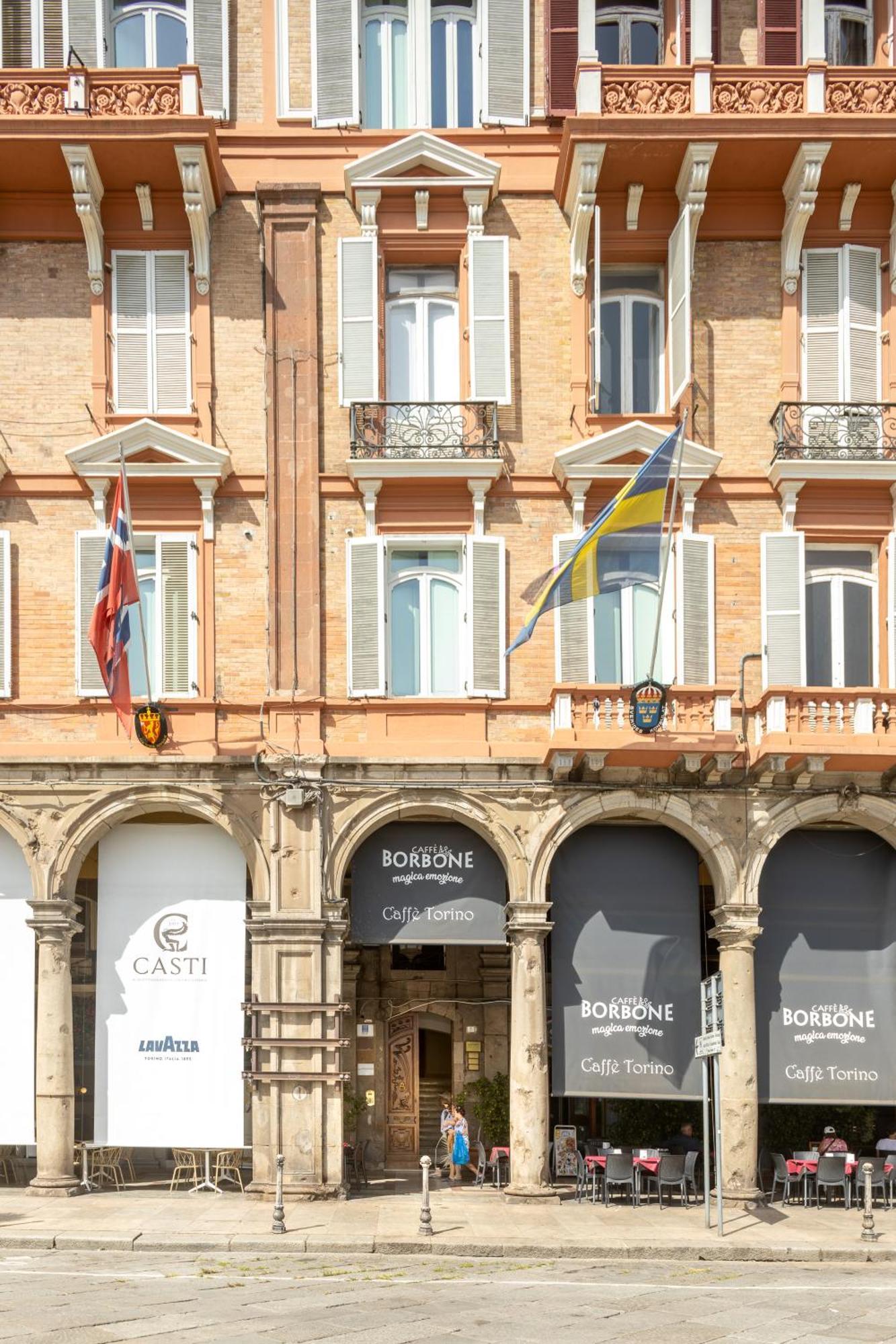 Magnini Rooms カリアリ エクステリア 写真